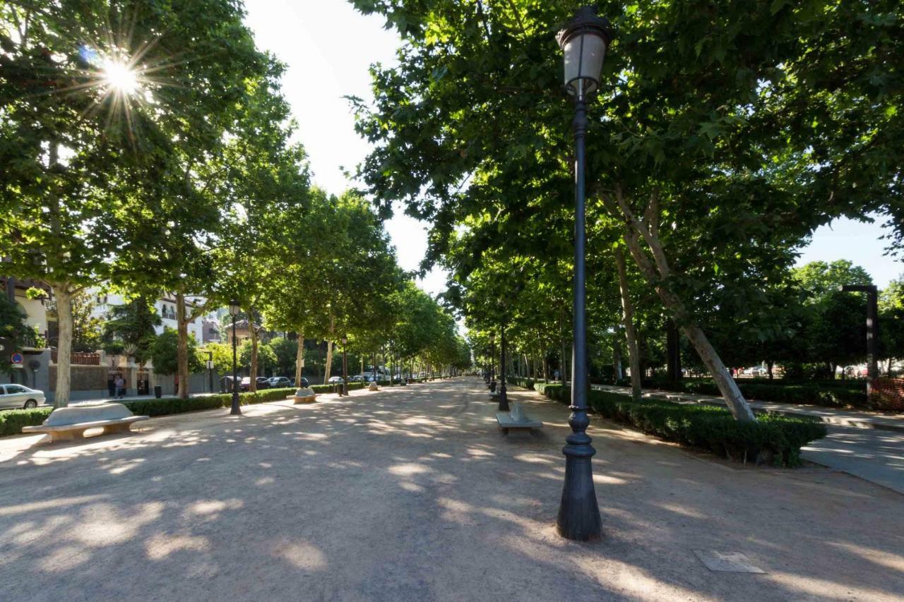Apartamento Paseo Del Salon Granada Kültér fotó